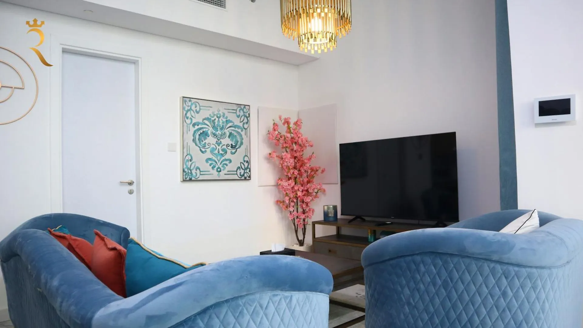 Premium Transit Escape 2Br Oasis Delight In Masdar City Abu Dabi